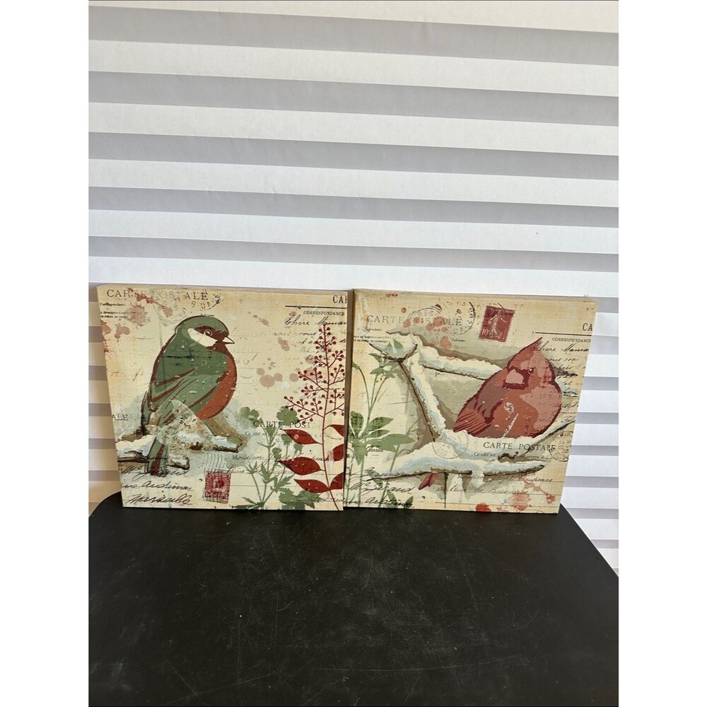 Set of Two Bird Wall Art Prints in Green and Red
